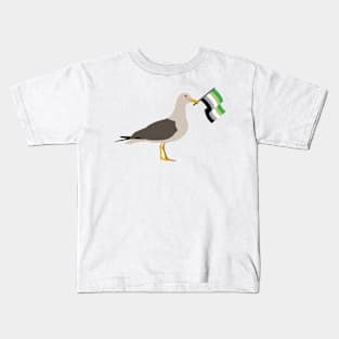 Seagull Holding Aromantic Pride Flag Kids T-Shirt